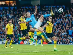 官方登录入口-关于今晚意甲传出新动向，曼城单刀错失，管理层表态——态度坚定，数据趋势出现新变化的信息