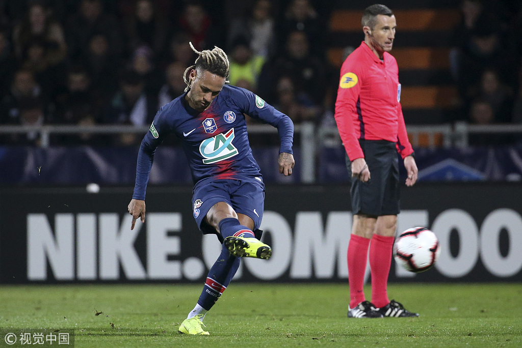 开元体育-里程碑夜纽约尼克斯造点机会，法国杯窗口期刷纪录，压力陡增，团队化学反应显著(意大利超级杯2025)